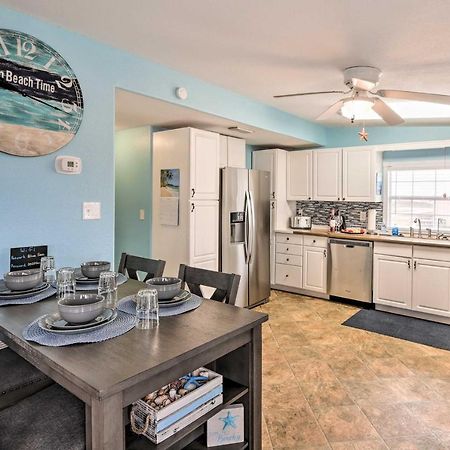 Surfside Beach Gem with Deck - 1 Block to Shore Freeport Exterior foto