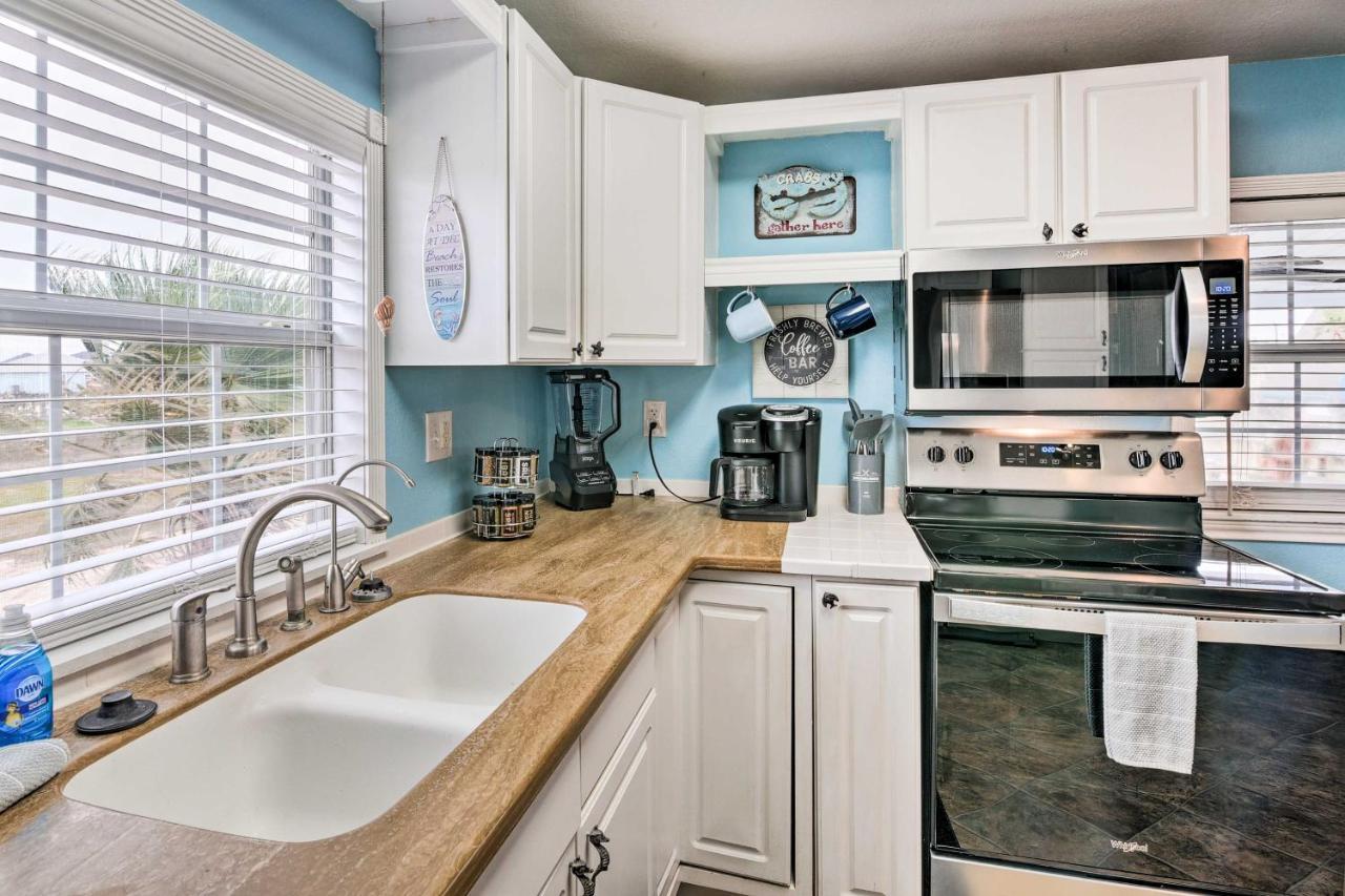 Surfside Beach Gem with Deck - 1 Block to Shore Freeport Exterior foto