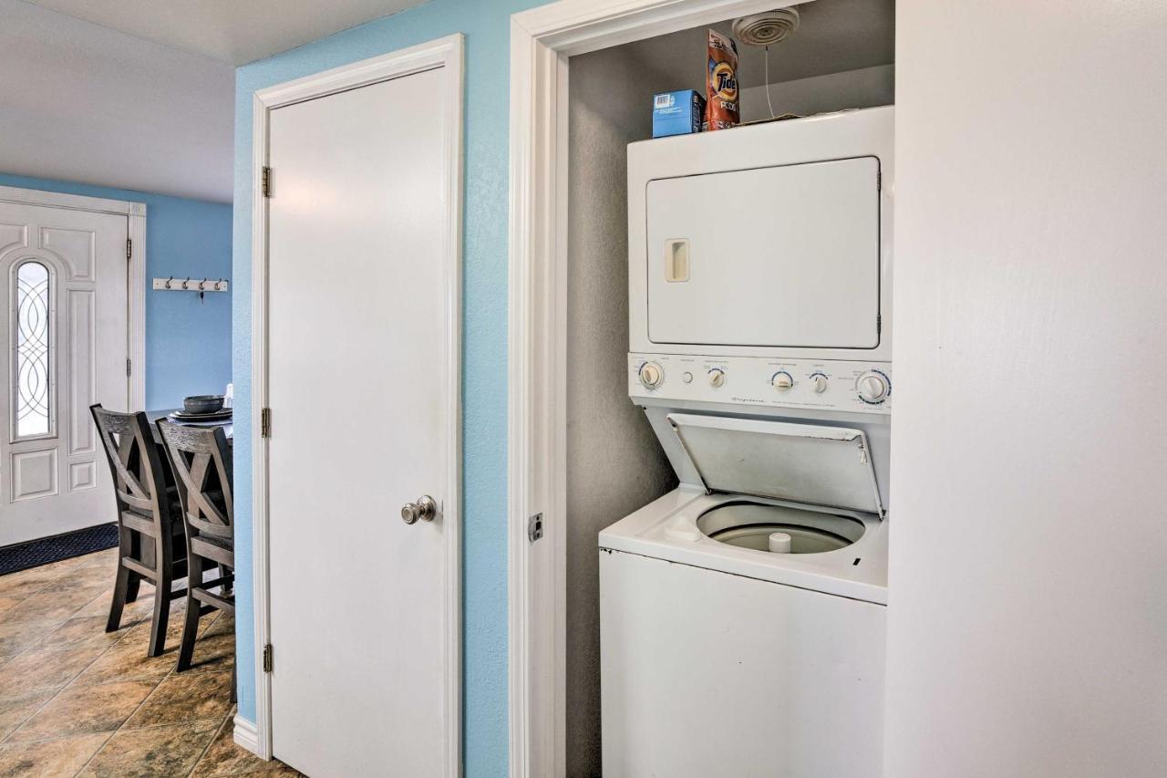 Surfside Beach Gem with Deck - 1 Block to Shore Freeport Exterior foto