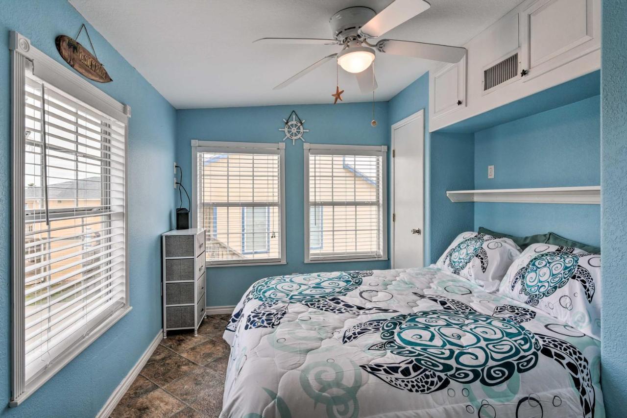 Surfside Beach Gem with Deck - 1 Block to Shore Freeport Exterior foto